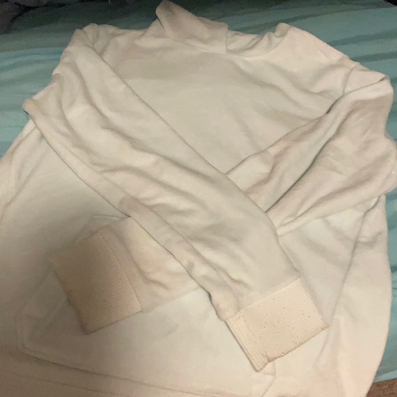 Soft plushy feeling hoodie - Picture 1 of 2